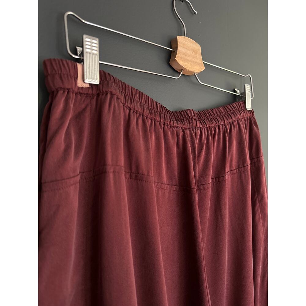 LUNYA Washable Silk High Rise Pajama Pants in Fancy Burgundy Size XL - Picture 8 of 11